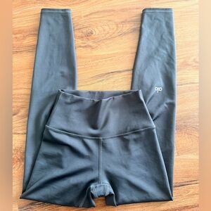 NWOT ALO Yoga Charcoal High-Waist Leggings
